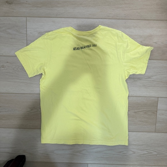 Atlas Meat-Free Deli “Sauce Ain’t Free” Graphic Tee Yellow Regular - Picture 7 of 7
